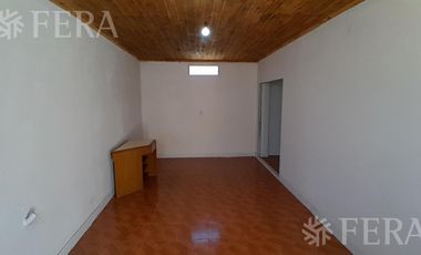 Alquiler de PH 2 ambientes en Wilde