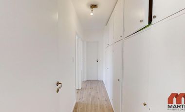 Departamento en alquiler en Martinez 3 amb por escalera con balcón y cochera Seguridad 24 hs