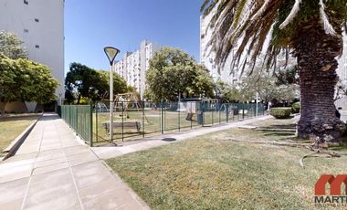 Departamento en alquiler en Martinez 3 amb por escalera con balcón y cochera Seguridad 24 hs