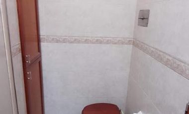 CASA 4 AMB. CON PATIO Y COCHERA