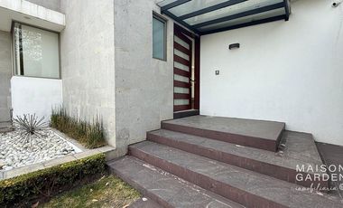 Casa en Renta con Alberca en Prado Largo, Zona Esmeralda