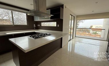 Casa en Renta con Alberca en Prado Largo, Zona Esmeralda