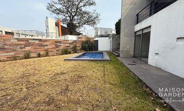 Casa en Renta con Alberca en Prado Largo, Zona Esmeralda