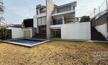 Casa en Renta con Alberca en Prado Largo, Zona Esmeralda
