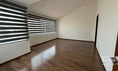 Casa en Renta con Alberca en Prado Largo, Zona Esmeralda