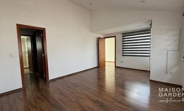 Casa en Renta con Alberca en Prado Largo, Zona Esmeralda