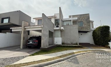 Casa en Renta con Alberca en Prado Largo, Zona Esmeralda