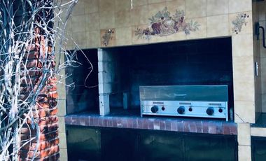 Casa - Canning (E. Echeverria)