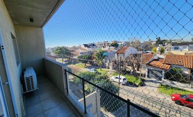 Departamento en  Villa Luzuriaga 2 amb. amplios