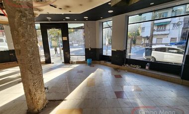 Edificio Comercial en Flores