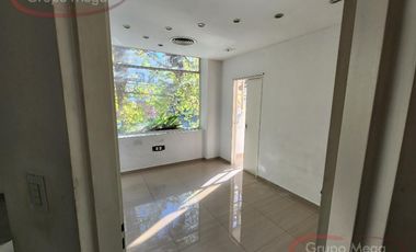 Edificio Comercial en Flores