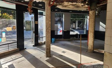 Edificio Comercial en Flores