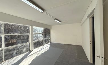 Oficina en venta en Congreso-  APTO CREDITO, APTO VARIOS RUBROS.