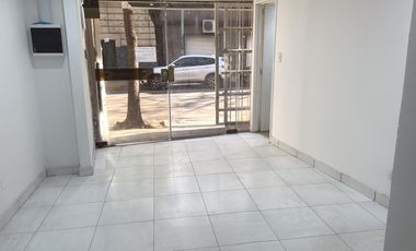 Oficina en venta en Congreso-  APTO CREDITO, APTO VARIOS RUBROS.