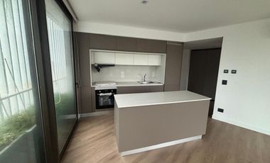 Excelente departamento 2 ambientes a estrenar. Cochera. Piscina, SUM.