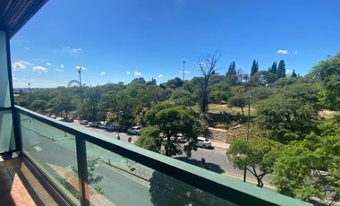 ALQUILER - Departamento UN dormitorio - Frente con Balcón - Nueva Córdoba