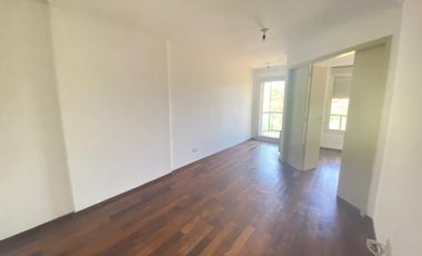 ALQUILER - Departamento UN dormitorio - Frente con Balcón - Nueva Córdoba