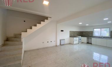 Vende Dúplex en Barrio Los Cerezos II, Plottier