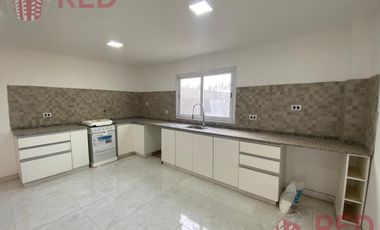 Vende Dúplex en Barrio Los Cerezos II, Plottier