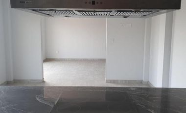 DEPARTAMENTOS EN SEMI PISOS 3 AMB. AL FRENTE CON COCHERA