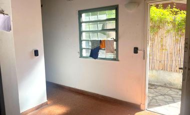 PH  (medio) 2 amb sin expensas mts plaza martinez