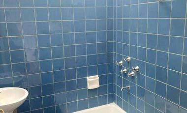 PH  (medio) 2 amb sin expensas mts plaza martinez