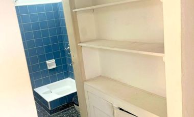 PH  (medio) 2 amb sin expensas mts plaza martinez