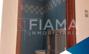 CASA RENTA USO EXCLUSIVO COMERCIAL, COL. CENTRO, TEPIC, NAY. (F)