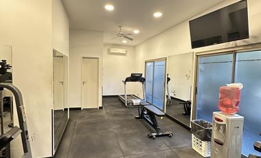 excelente 4 ambientes . Suite. 4 baños. Cochera