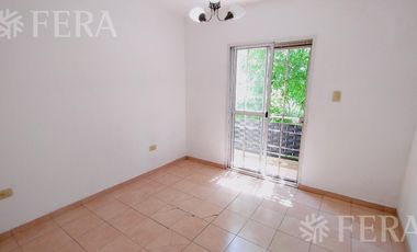 Alquiler Departamento 2 ambientes con balcón en Villa Dominico