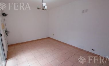 Alquiler Departamento 2 ambientes con balcón en Villa Dominico