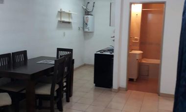 Alquiler Departamento 2 ambientes con balcón en Villa Dominico