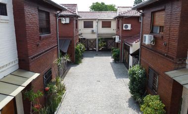 EXCELENTE DUPLEX CON COCHERA EN BANFIELD ESTE