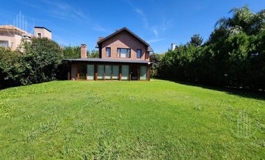 Alquiler Casa en El Rocio Amoblada