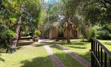 Casa quinta en Villa La Ribera (Andino) para disfrutar todo el año  SOLO VENTA