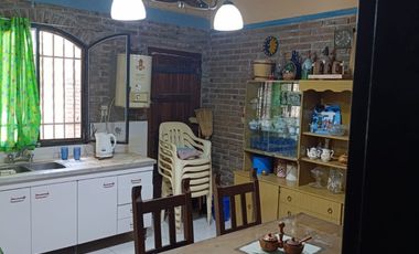 Casa quinta en Villa La Ribera (Andino) para disfrutar todo el año  SOLO VENTA