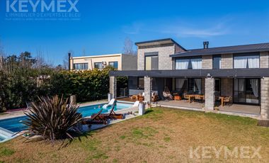 Venta Casa 4 Ambientes Pileta Barrio Las Liebres Pilar