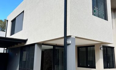 COMPLEJO JARDIN RIVERA - TRES DORMITORIOS