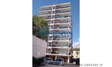 Martínez - Cochera en Venta USD 25.000