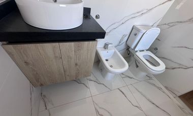 Alquiler de Duplex  3 dormitorios en Pampas de Manantiales, zona sur