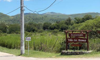 Lotes comerciales frente a ruta, a 1000 metros del río