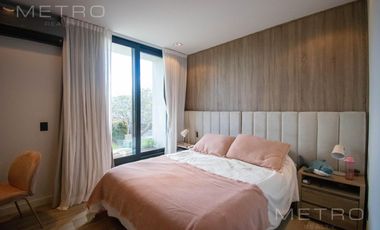 Casa en alquiler temporario de 6 ambientes.