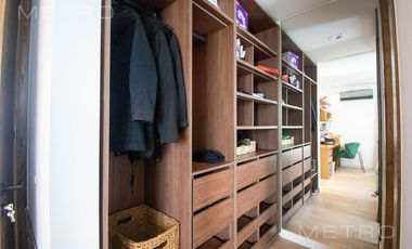 Casa en alquiler temporario de 6 ambientes.