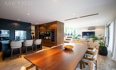 Casa en alquiler temporario de 6 ambientes.