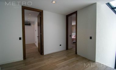 Casa en alquiler temporario de 6 ambientes.