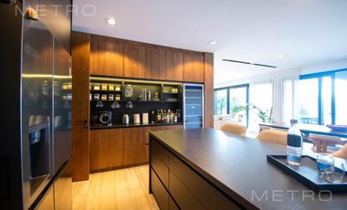 Casa en alquiler temporario de 6 ambientes.