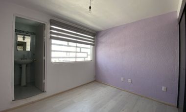 Casa en Venta en Colonial del Lago, Nicolás Romero!