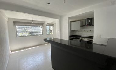 Casa en Venta en Colonial del Lago, Nicolás Romero!