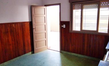 PH 2 DORM. CON COCHERA- Lomas de Zamora Este