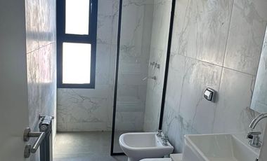 DUPLEX DE 2 DORMITORIOS EN ALQUILER